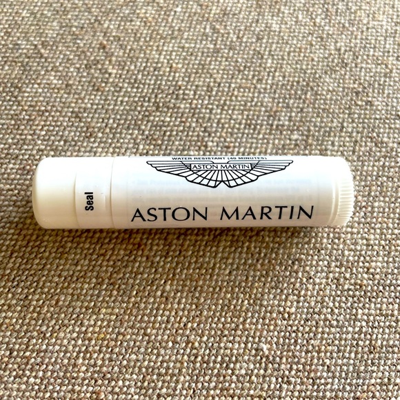 New (Sealed) Aston Martin Lip Balm - Picture 1 of 4